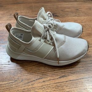 New Balance Women's Nergize Sport Lux Shoes Size 8.5